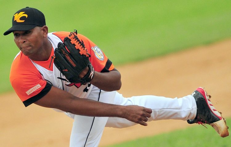 Freddy Asiel lanzó una obra de arte contra Guantánamo y consiguió el segundo no hitter de su carrera. Foto: Ricardo López Hevia