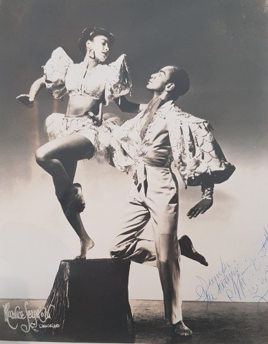 Marta y Alexander en foto de estudio de Maurice Seymour, Estados Unidos. Ca 1953.