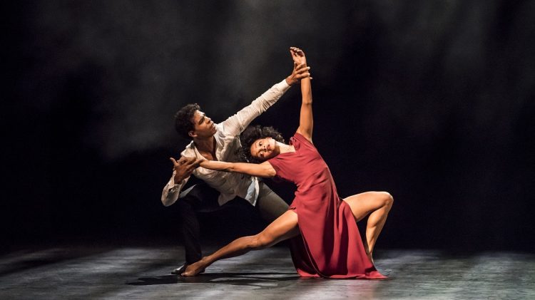 Carlos Acosta y Marta Ortega en Mermaid