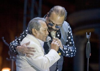 Armando Manzanero y Francisco Céspedes en un concierto en la ciudad mexicana de Mérida en 2015. Foto: Hugo Borges / Notimex / Archivo.