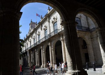 Palacio de los Capitanes Generales en la Plaza de Armas, La Habana Vieja. Foto: Otmaro Rodríguez.