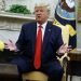 El presidente Donald Trump explica en la Oficina Oval de la Casa Blanca, el miércoles 11 de septiembre de 2019, en Washington, sus divergencias con el ex asesor John Bolton sobre Venezuela. Foto: Evan Vucci/AP