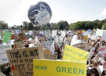 Protesta contra el cambio climático, en Sydney, Australia, el 20 de septiembre de 2019. (AP Foto/Rick Rycroft)