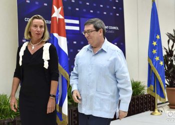 La jefa de la diplomacia de la Unión Europea, Federica Mogherini, y el canciller cubano, Bruno Rodríguez, conversan tras el Segundo Consejo Conjunto Cuba-UE celebrado en La Habana el 9 de septiembre de 2019. Foto: Otmaro Rodríguez.