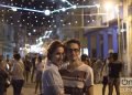 Las personas colmaron la habanera calle Galiano, para ver las luces donadas por la ciudad italiana de Turín. Foto: Otmaro Rodríguez.