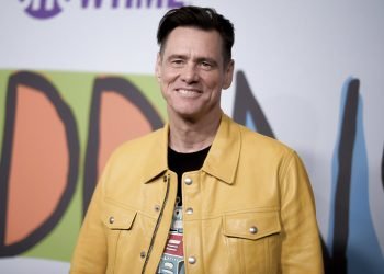 El actor canadiense Jim Carrey asiste al estreno de "Kidding" en Los Angeles, en 2018. Foto: Richard Shotwell/Invision/AP/ Archivo.