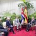 El Rey Felipe VI en su encuentro con el primer secretario del Partido Comunista de Cuba, el general de Ejército Raúl Castro. Foto: Casa Real.