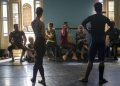 Viengsay Valdés (cen), dirige a sus bailarines durante una práctica en La Habana el jueves 12 de diciembre del 2019. Foto: AP/Ramón Espinosa