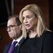 La representante demócrata Carolyn Maloney y el representante demócrata Jerrold Nadler en el Capitolio en Washington. Foto: J. Scott Applewhite / AP / Archivo.