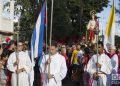 Cubanos demuestran su devoción a Santa Bárbara en La Habana, en su día, el 4 de diciembre de 2019. Foto: Otmaro Rodríguez.