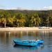 Fotografía del archivo del 16 de enero de 2020 que muestra dos pelícanos posados en dos botes, en la Villa Guajimico, en Cienfuegos. Foto: Yander Zamora / EFE / Archivo.