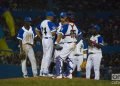 Primer juego de la semifinal de la Serie Nacional 59 entre los equipos de Camagüey e Industriales en el estadio Latinoamericano de La Habana, el 3 de diciembre de 2019. Foto: Otmaro Rodríguez.