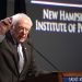 El precandidato demócrata a la presidencia Bernie Sanders ofrece un discurso en el Instituto de Políticas de Nueva Hampshire, del Colegio San Anselmo, el viernes 7 de febrero de 2020. Foto: Mary Altaffer/AP.