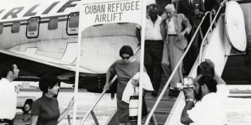 "Vuelos de la Libertad". 1970. Foto: Esteban Martin, Biblioteca de la Universidad de Miami.