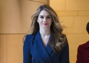 La ex directora de Comunicaciones de la Casa Blanca, Hope Hicks, en el Capitolio en Washington. Hicks, una de las colaboradoras más leales de Trump. Foto: Foto J. Scott Applewhite/AP.