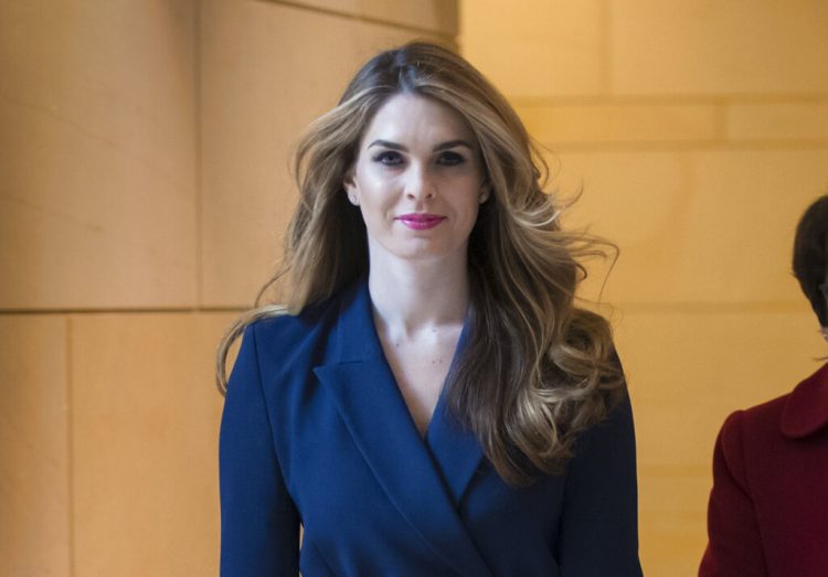 La ex directora de Comunicaciones de la Casa Blanca, Hope Hicks, en el Capitolio en Washington. Hicks, una de las colaboradoras más leales de Trump. Foto: Foto J. Scott Applewhite/AP.