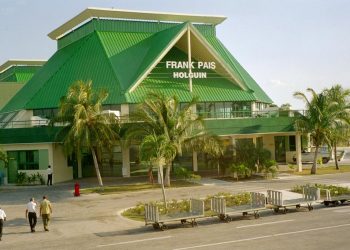 Vista del  aeropuerto internacional Frank País, de Holguín. Foto: https://mapio.net/