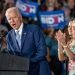 El ex vicepresidente estadounidense y precandidato a la Casa Blanca, Joe Biden, acompañado de su esposa Jiil Biden, en un mitin de campaña en Columbia, el sábado 29 de febrero de 2020. Foto: Tom Gralish/The Philadelphia Inquirer vía AP.