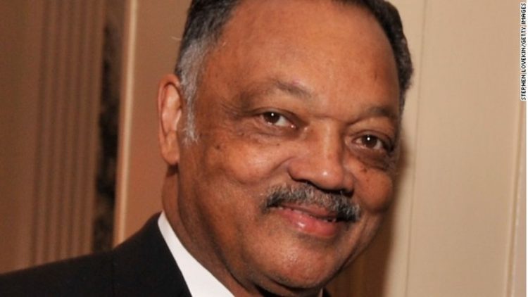 El reverendo Jesse Jackson nombrado por Bernie Sanders como asesor especial de su campaña. Foto: CNN.