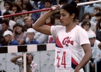 La exlanzadora cubana de jabalina, María Caridad Colón. Foto: telemundodeportes.com / Archivo.