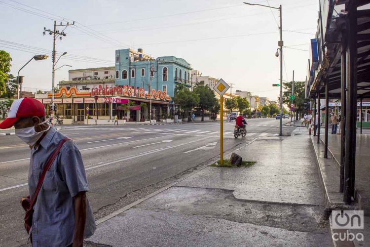 La esquina de 23 y 12, Vedado, La Habana. Foto: Otmaro Rodríguez