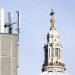 Mástiles de telefonía móvil visibles ante la Catedral de St. Paul en la Ciudad de Londres. Foto: AP/Alastair Grant, Archivo.