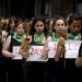 Mujeres marchando durante el Día Internacional de la Mujer, en Buenos Aires, Argentina.  Foto: Natacha Pisarenko/AP,