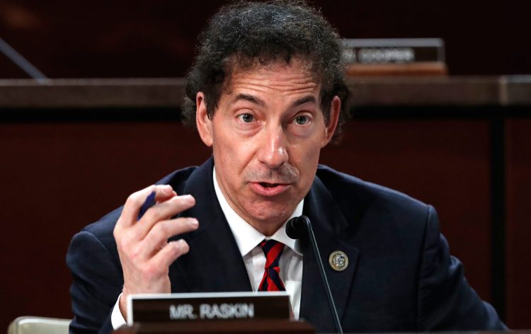 El representante James Raskin, uno de los auspiciadores del proyecto de ley. Foto: Jacquelyn Martin/AP.