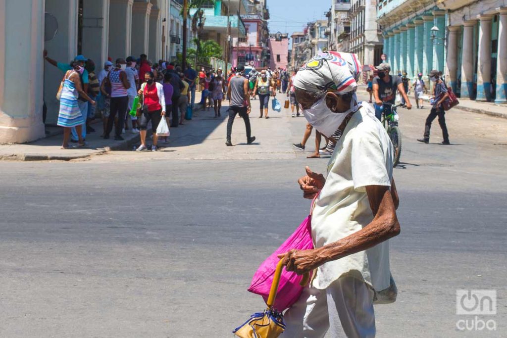 De los 1.729 contagiados con el nuevo coronavirus en Cuba hasta la fecha, el 61.5% fueron asintomáticos. Foto: Otmaro Rodríguez.