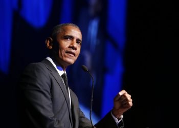 El expresidente Barack Obama durante una ceremonia en Nueva York. Foto: AP/Jason DeCrow, Archivo.