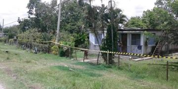 Medidas restrictivas en la comunidad de Castaño, en el municipio Ranchuelo, en el centro de Cuba, luego de detectarse un evento de transmisión del nuevo coronavirus. Foto: Elizabeth Quintana / Vanguardia.