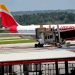 Avión de la compañía Iberia que regreso a residentes y ciudadanos españoles a la nación ibérica en el mes de mayo. Foto: Ernesto Mastrascusa/EFE.