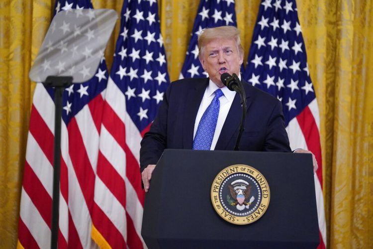 El presidente Donald Trump en la Casa Blanca en Washington el 22 de julio del 2020. Foto: Evan Vucci/AP.