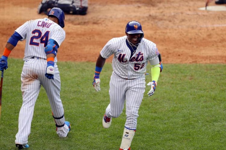 Yoennis Céspedes reapareció en los terrenos de MLB con jonrón y dio la primera victoria a los Mets en la temporada. Foto: Tomada del Facebook de Yoennis Céspedes.