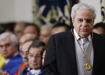 El novelista español Juan Marsé después de recibir el Premio Cervantes el 23 de abril de 2009. Foto: Susana Vera/Pool Photo via AP.