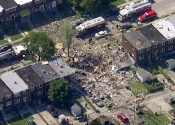 La escena tras la explosión de gas en Baltimore, el 10 de agosto del 2020. Foto: AP.