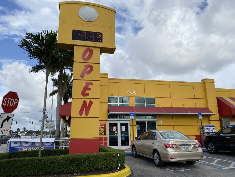 Palacio de los Jugos en Miami. Foto: Leydi Torres Arias.