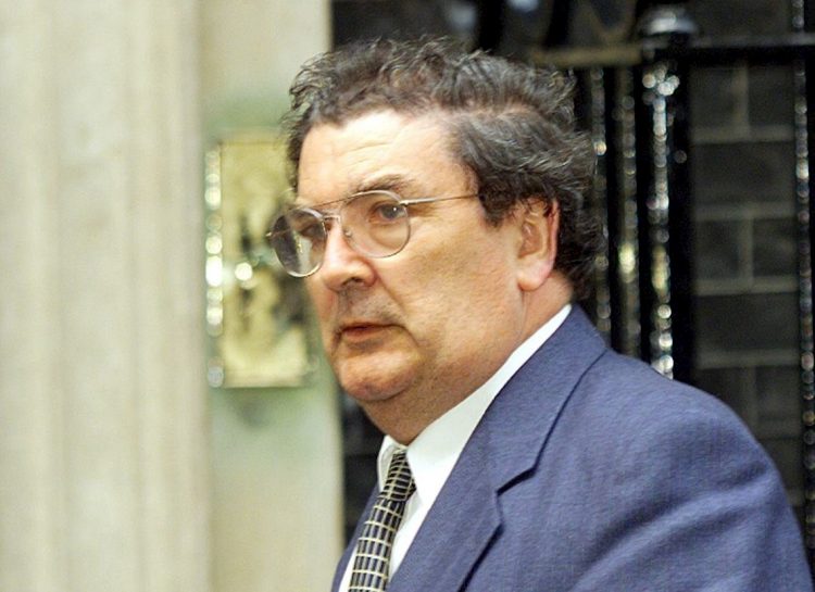 John Hume, que ha muerto a los 83 años, en una imagen de 1999. Foto: GERRY PENNY/EFE/EPA.