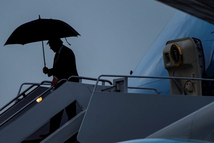 El presidente Trump regresa a Washington DC el viernes por la noche tras una visita a Miami. Foto: EFE.