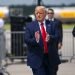 El presidente Donald Trump arriba al aeropuerto internacional de Wilmington, Carolina del Norte, el miércoles 2 de septiembre de 2020. Foto: Evan Vucci/AP.