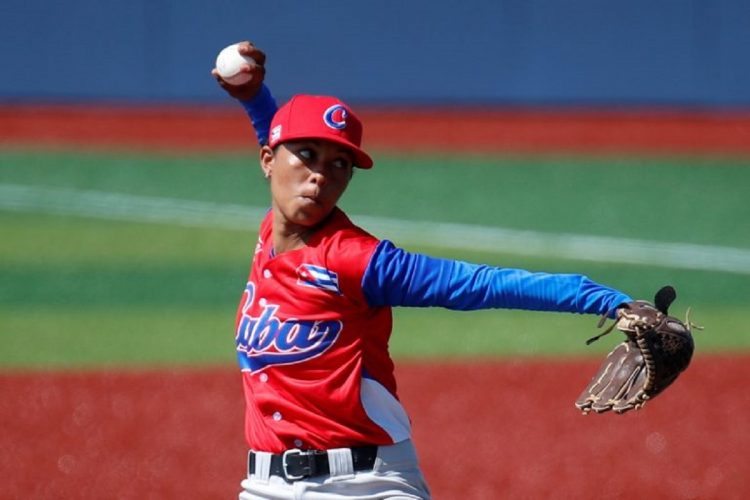 La camagüeyana Dianelis Porro, en el I Campeonato Panamericano Femenino de Béisbol. Foto: wbsc.org