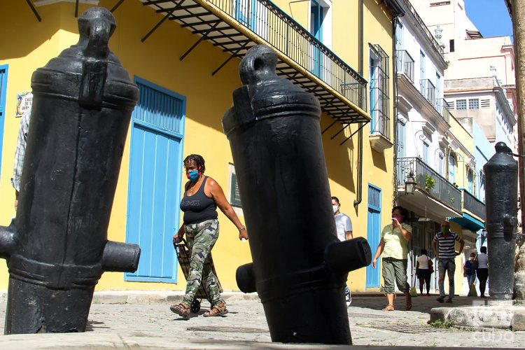 Los nuevos contagios de COVID-19 corresponden a La Habana, Pinar del Río y Sancti Spíritus. Foto: Otmaro Rodríguez