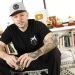 Residente, el artista más decorado en la historia de los Latin Grammy, firmó un acuerdo con Sony Music Entertainment para producir series de TV, películas y otros contenidos a través de 1868 Studios. Foto: Brian Ach/Invision/AP/Archivo.