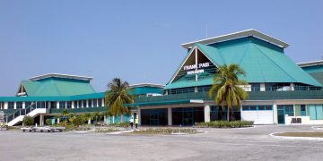 Aeropuerto Internacional Frank País, de Holguín, en el oriente de Cuba. Foto: Mapio.net / Archivo.