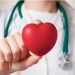 El doctor Tom Maddox, miembro de la junta del Colegio Estadounidense de Cardiología, dijo que no está claro si el virus puede hacer que un corazón normal se vuelva disfuncional. Foto: mesimedical.com