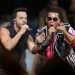 Luis Fonsi, a la izquierda, y Daddy Yankee cantan en la ceremonia de los Premios Billboard de la Música Latina en Coral Gables, Florida. Fonsi y Yankee serán reconocidos con el premio a la canción latina de la década por "Despacito" en la próxima ceremonia de los Premios Billboard de la Música Latina, el 21 de octubre de 2020. Foto/Lynne Sladky/AP/Archivo.