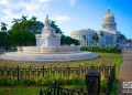 La Fuente de la India y el Capitolio, en el entorno del Prado de La Habana. Foto: Otmaro Rodríguez.