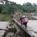 El paso que comunica la comunidad de Cacao y la cabecera municipal de Manicaragua, en Villa Clara, se encuentra afectado por las lluvias de la tormenta Eta. Foto: Francisnet Díaz Rondón / Vanguardia.