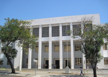 Palacio de Justicia en Santiago de Cuba. Foto: Archivo.