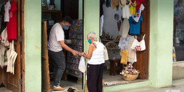 Puntos de venta particulares en La Habana. Foto: Otmaro Rodríguez.